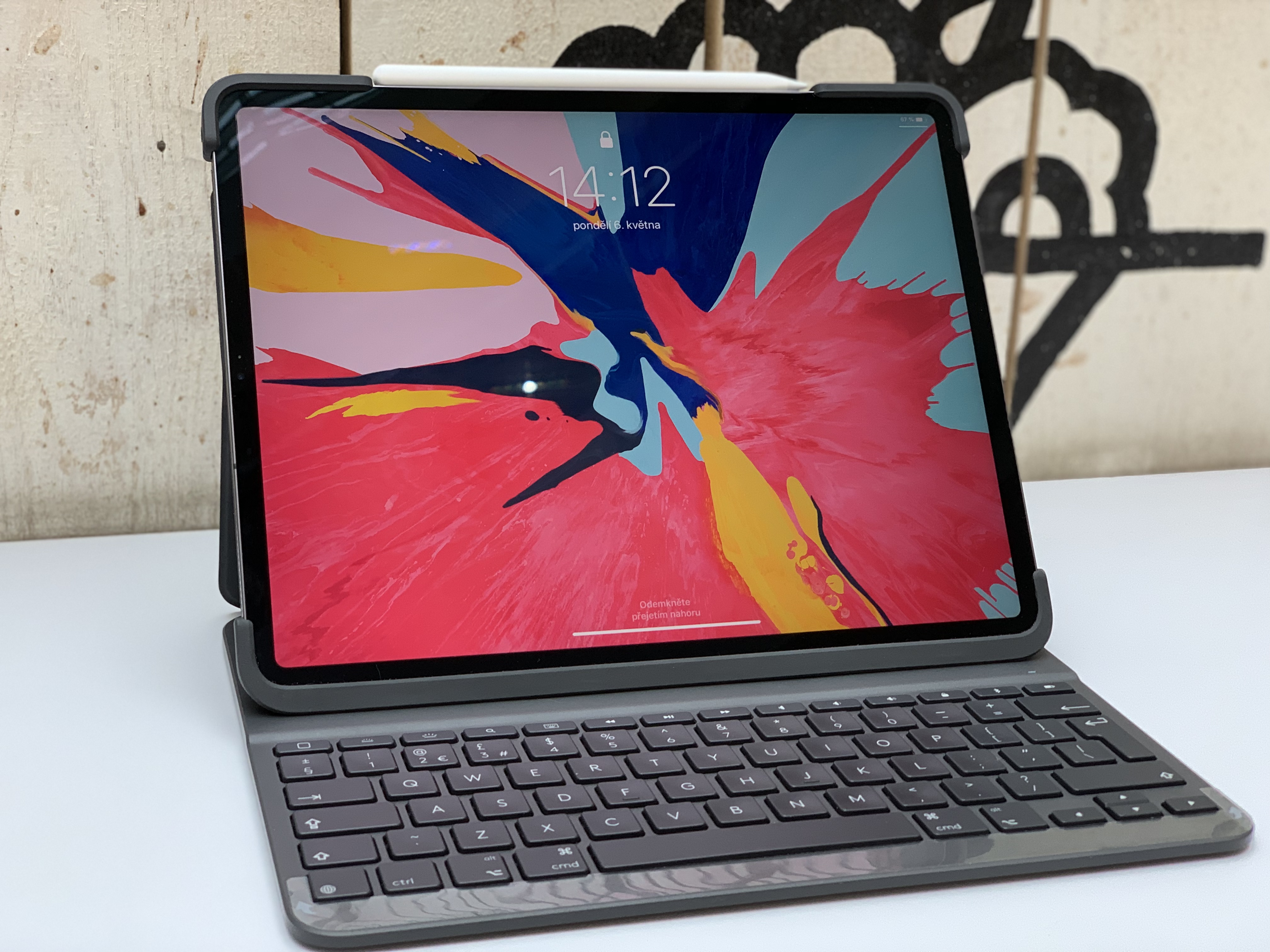 Logitech Slim Folio Pro
